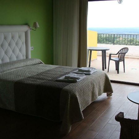 Apartamentos Rurales Manolo Casas del Monte Ngoại thất bức ảnh