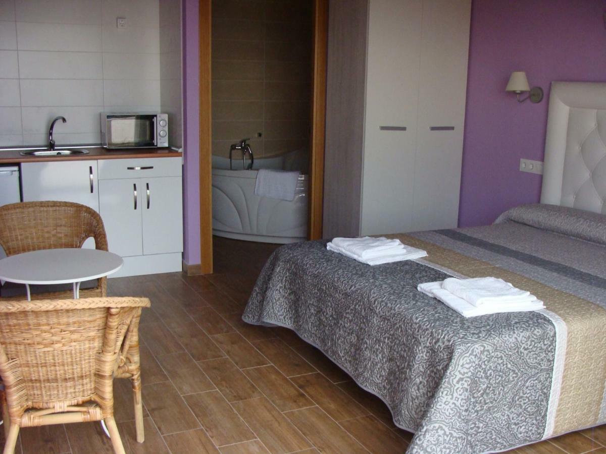 Apartamentos Rurales Manolo Casas del Monte Ngoại thất bức ảnh